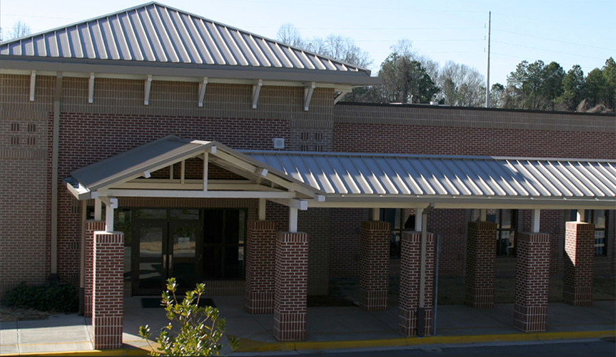 Rock springs elementary school building front
