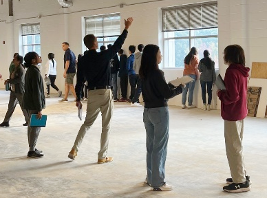  Gwinnett School of Mathematics, Science, and Technology students take a tour